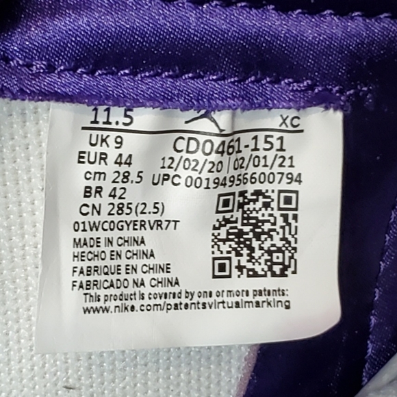 Nike Wmns Size 11.5 Air Jordan 1 Retro High OG Court Purple CD0461-151 - Picture 12 of 12